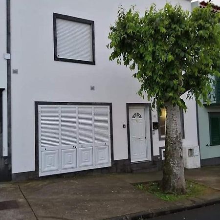 Quarto1 Com Wc Privado E Cozinha Partilhada Ponta Delgada  Exterior photo